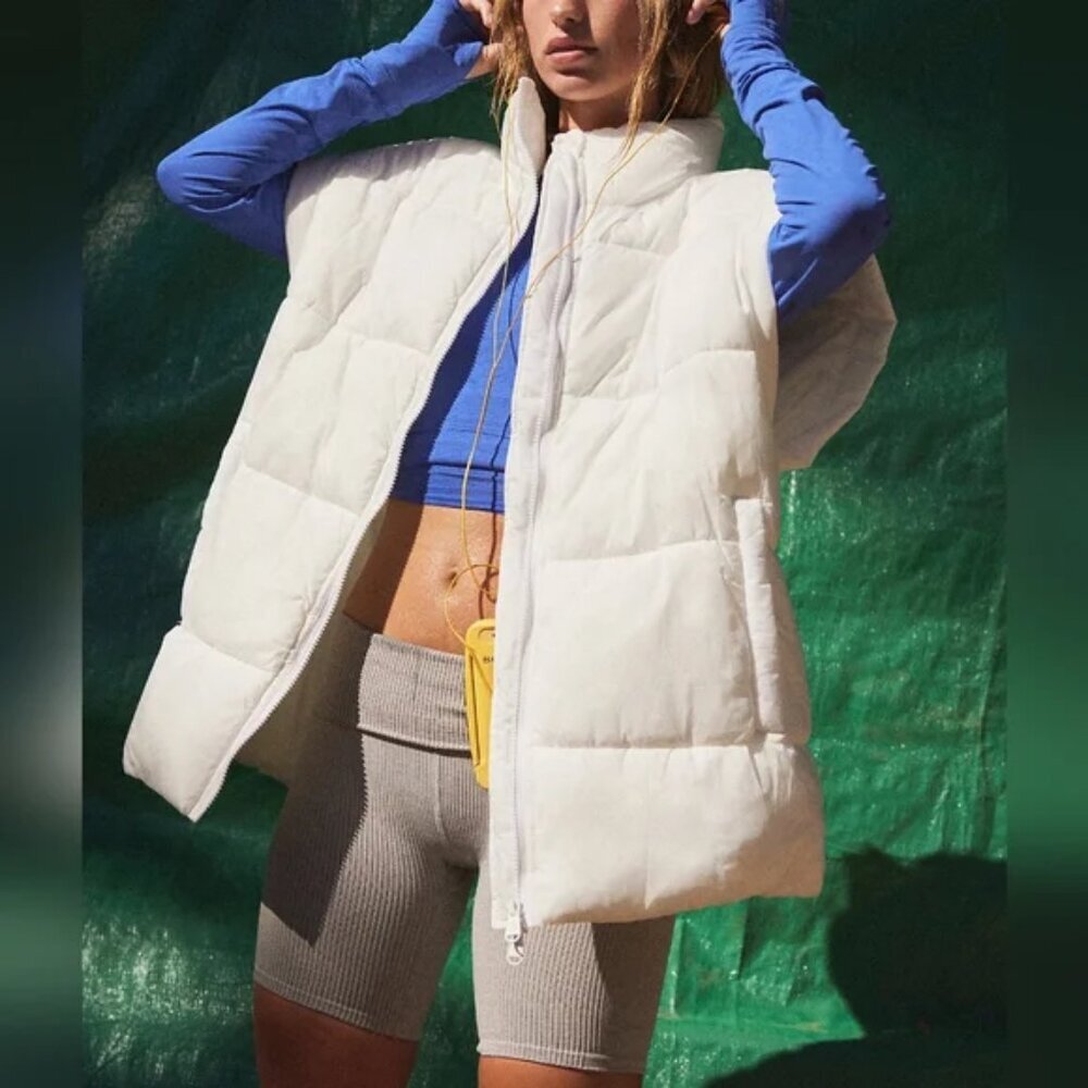 NWT FP MOVEMENT by FREE PEOPLE "In a Bubble" Oversize Puffer Vest Jacket White M - Picture 2 of 12